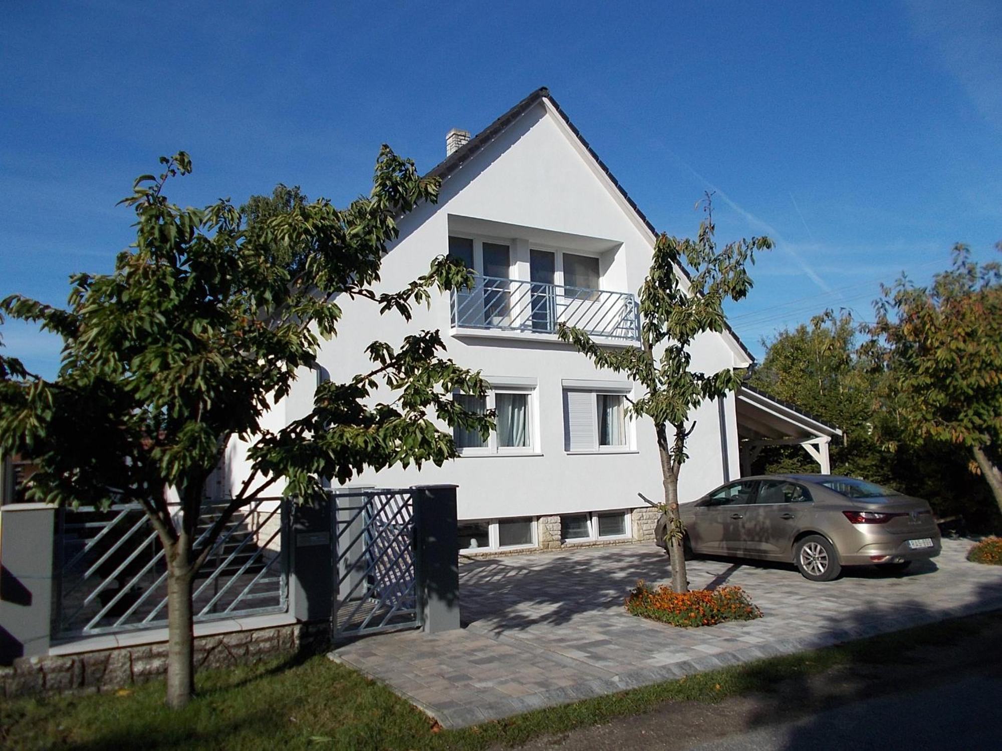 Sub Rosa Two-Bedroom Apartment Balatonfenyves Exterior foto