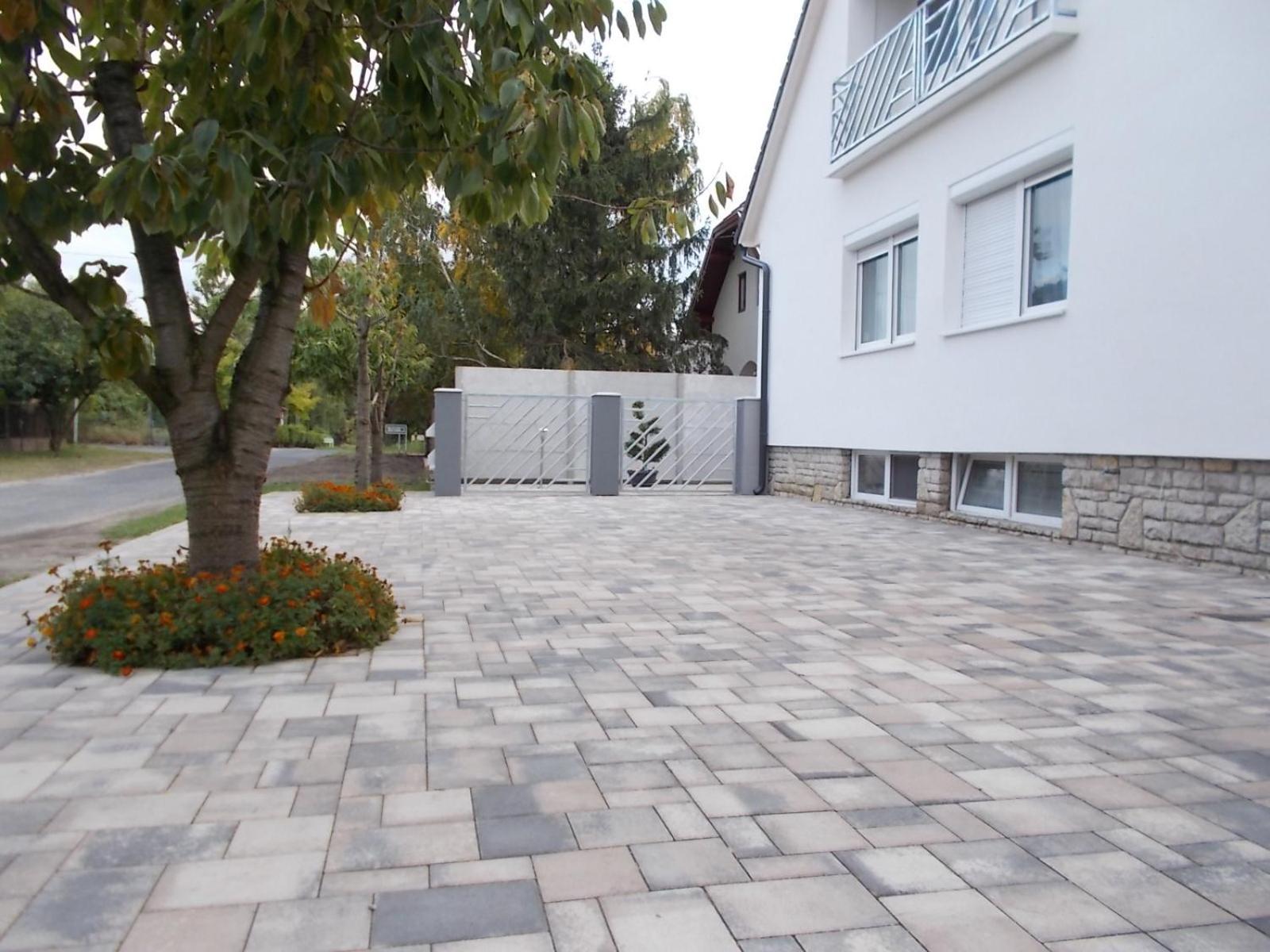 Sub Rosa Two-Bedroom Apartment Balatonfenyves Exterior foto